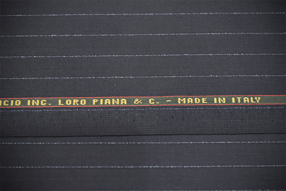 ロロピアーナ AUSTRALIS テーラーダンディ大阪